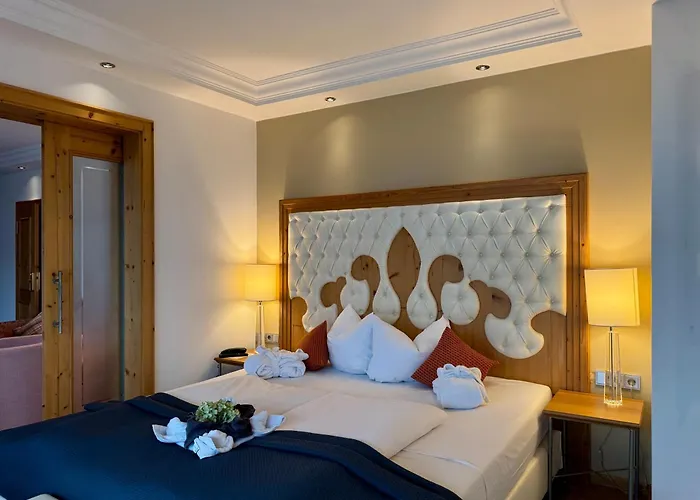 Wellness Bayerischer Hof Отель Римбах