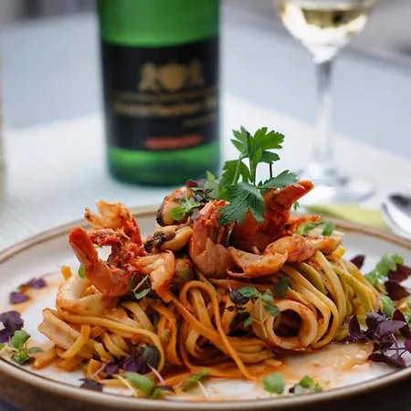 Wellness Bayerischer Hof Hotel 4*