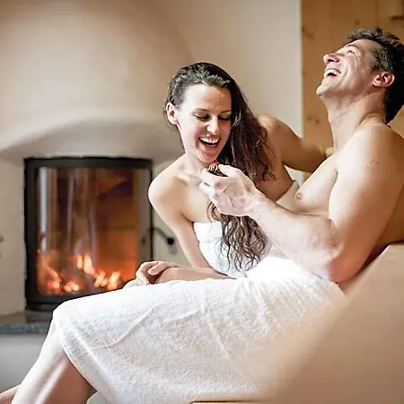 Wellness Bayerischer Hof فندق 4*