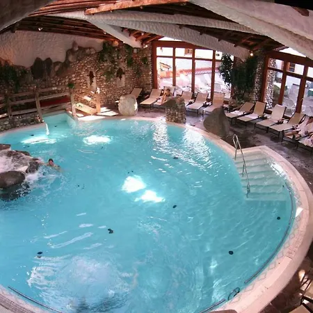 Wellness Bayerischer Hof Hotel 4*