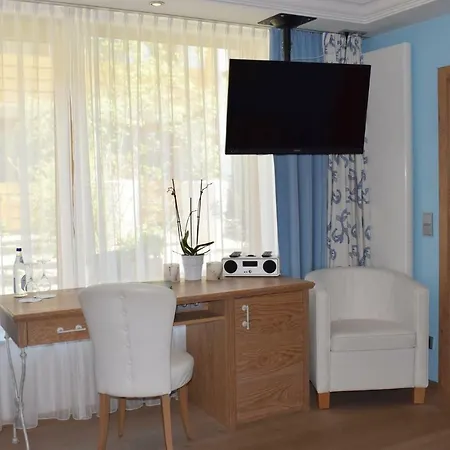 فندق Wellness Bayerischer Hof 4*